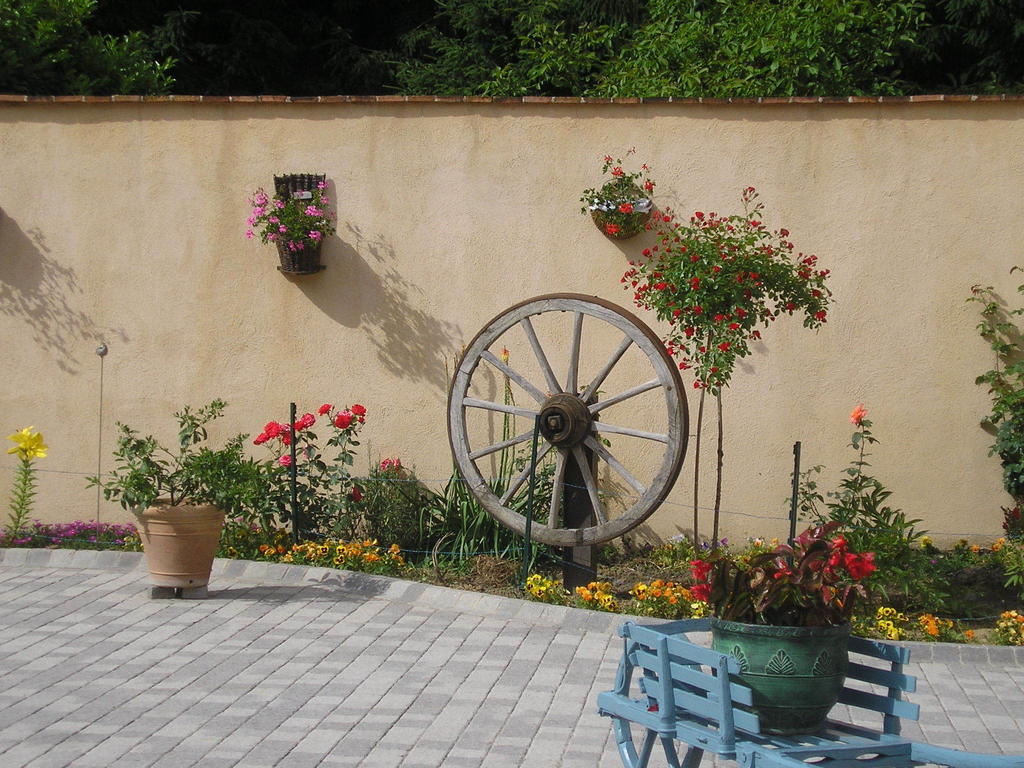 Domaine De La Belliere Hotel Villars-les-Dombes Bagian luar foto